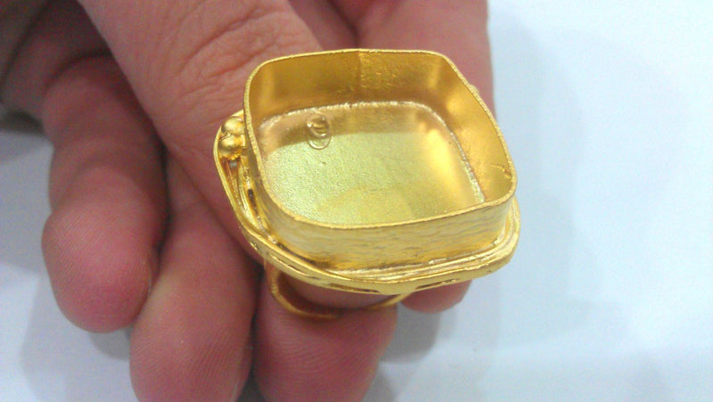 Adjustable Ring  Blank (22 mm Blank)  ,Cabochon Base,Mountings  , Gold Plated Brass G1436
