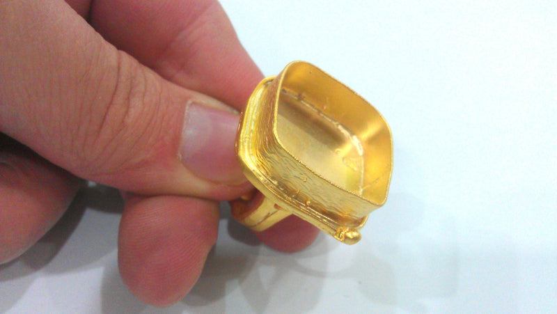 Adjustable Ring  Blank (22 mm Blank)  ,Cabochon Base,Mountings  , Gold Plated Brass G1436