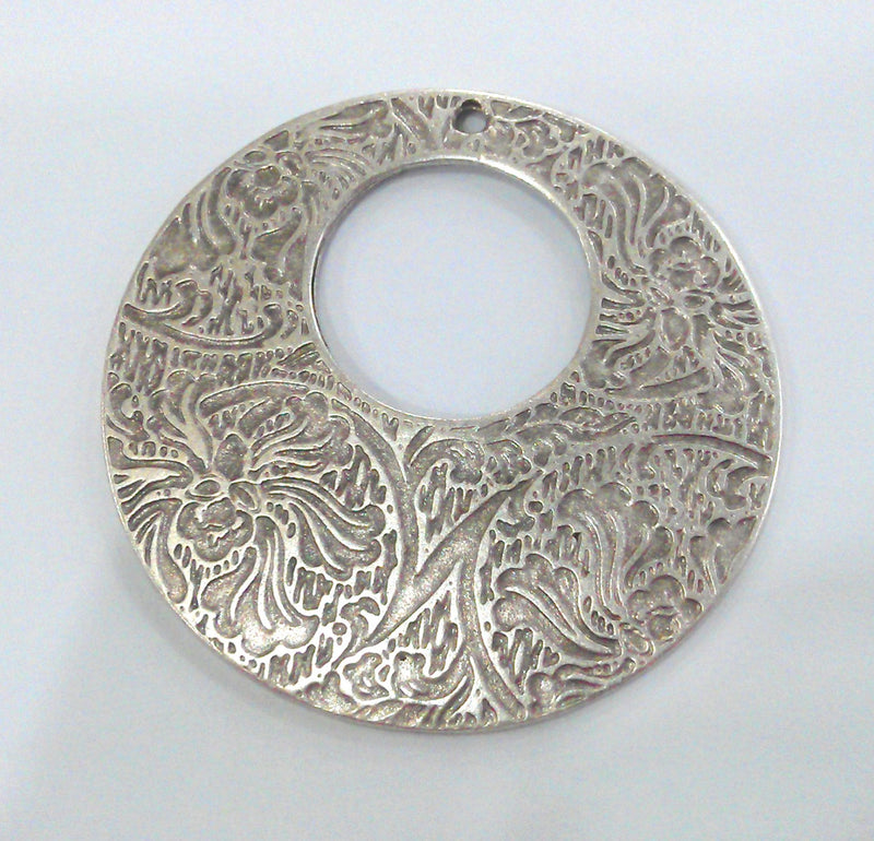 2 Patterned Pendant Silver Plated Metal Medallion Pendants (42 mm) G11071