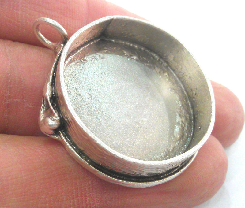 Silver Pendant Blank inlay Blank Silver Plated Brass Bezel Settings Mountings (30 mm)   G10245