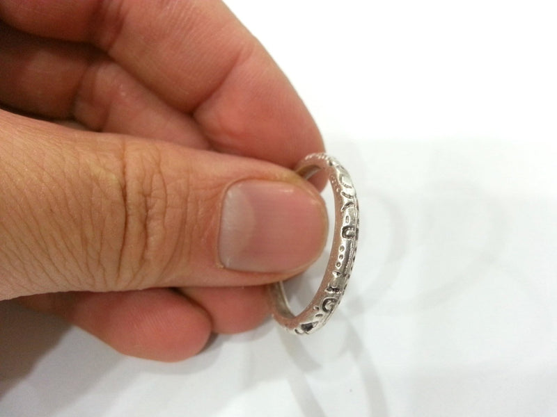 10 Silver Circle Connector (30 mm) Antique Silver Plated Ring Connector  G11213