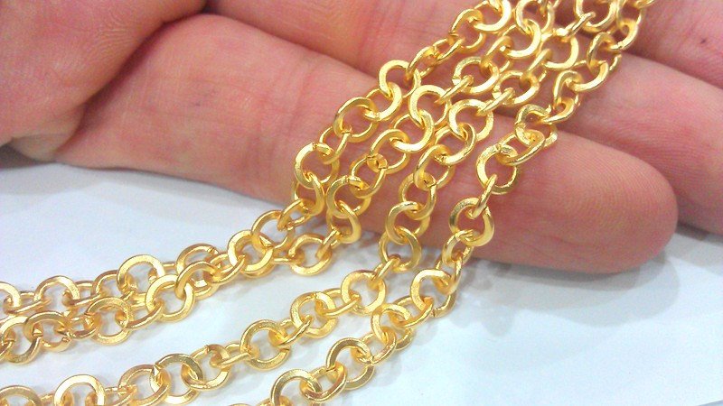 1 Meter - 3.3 Feet  (7 mm ) Gold Plated Chain G12300