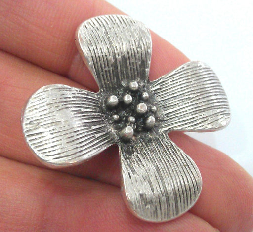 2 Pcs (37 mm)  Antique Silver Plated Metal Flower Pendant  G10968