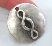 2 Pcs (34 mm) Oxidized Silver Plated  Medallion  Pendants (33 mm) G10952