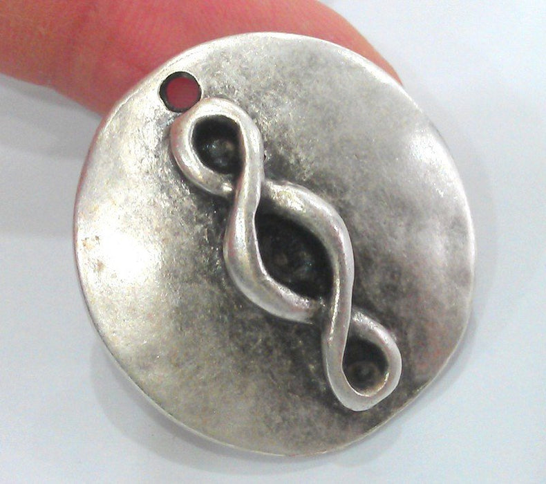 2 Pcs (34 mm) Oxidized Silver Plated  Medallion  Pendants (33 mm) G10952