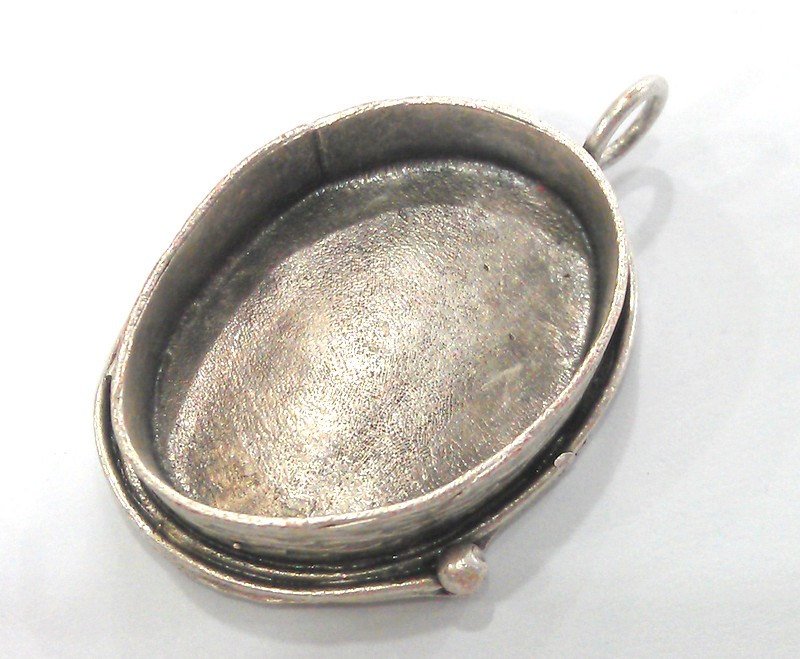 30x22 mm  Oxidized Silver Plated Brass Bezel Settings , Mountings , Findings  G17188
