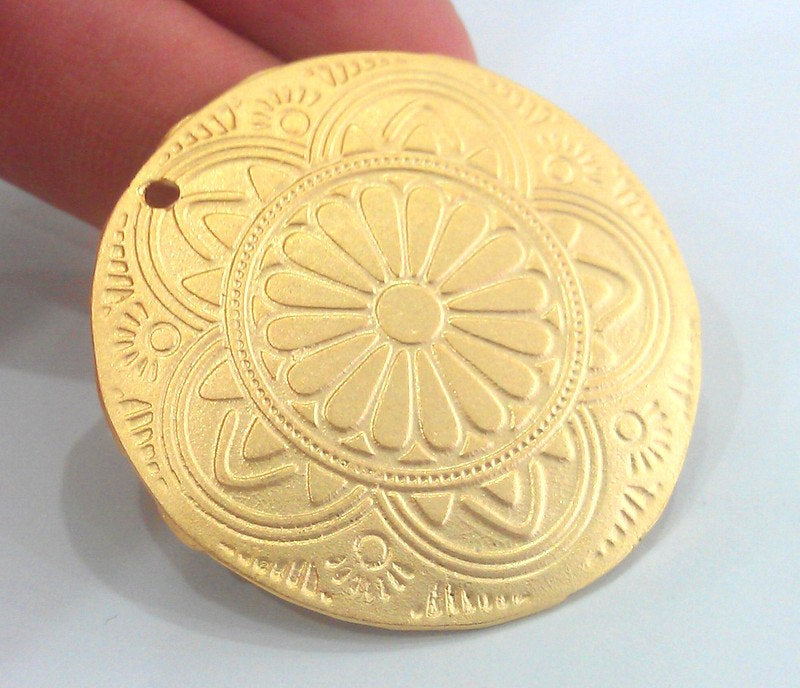 Gold Medallion Pendant, Gold Plated Pendant 42mm G17623