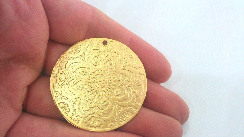 45 mm Gold Plated Medallion  Pendant   G13822