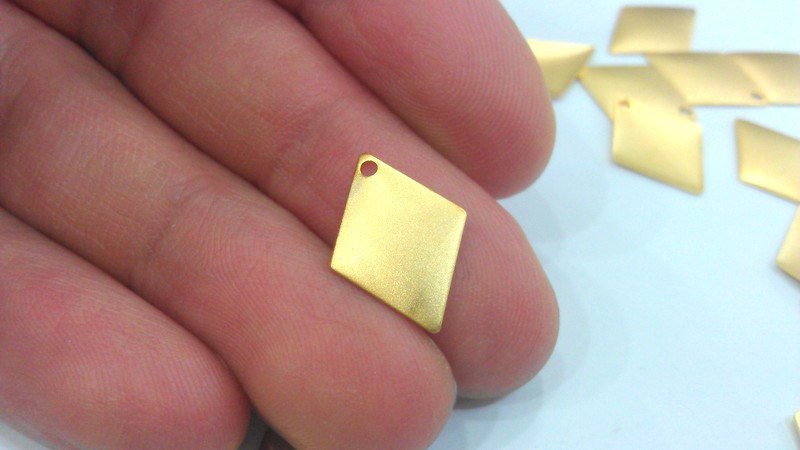 10 Gold Charms Gold Plated Brass  Charms 10 Pcs (18x13 mm)  G10811