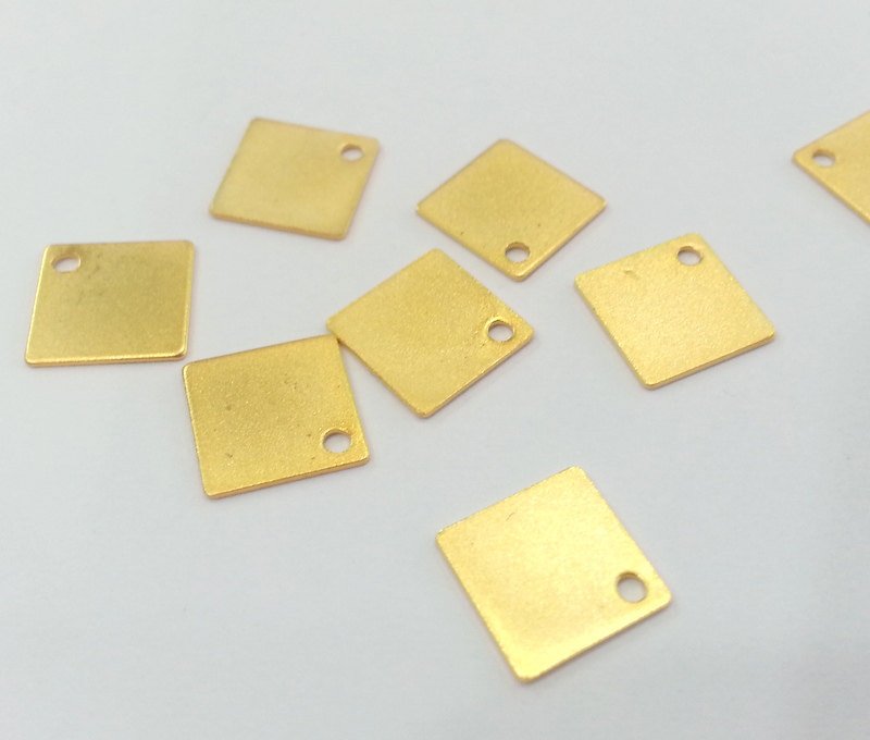 10 Pcs (10 mm)  Square Charms  , Gold Plated Brass G2247