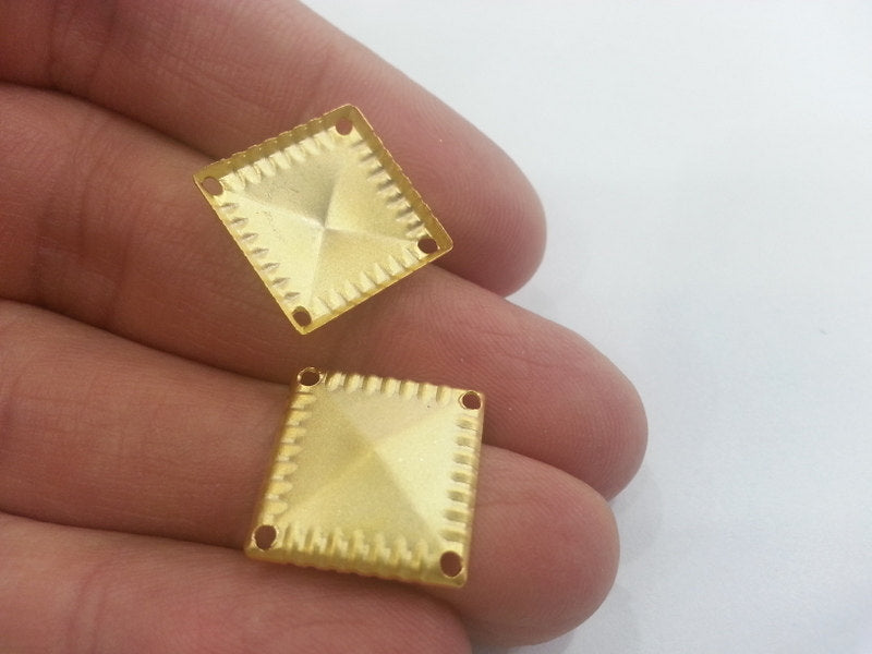 4 Pcs (16 mm) Gold Plated Brass Square Connector , Chams  G2272