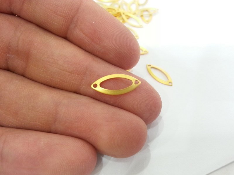 20 Gold Plated Brass Oval Connector , Charms (16x8 mm)  G2255
