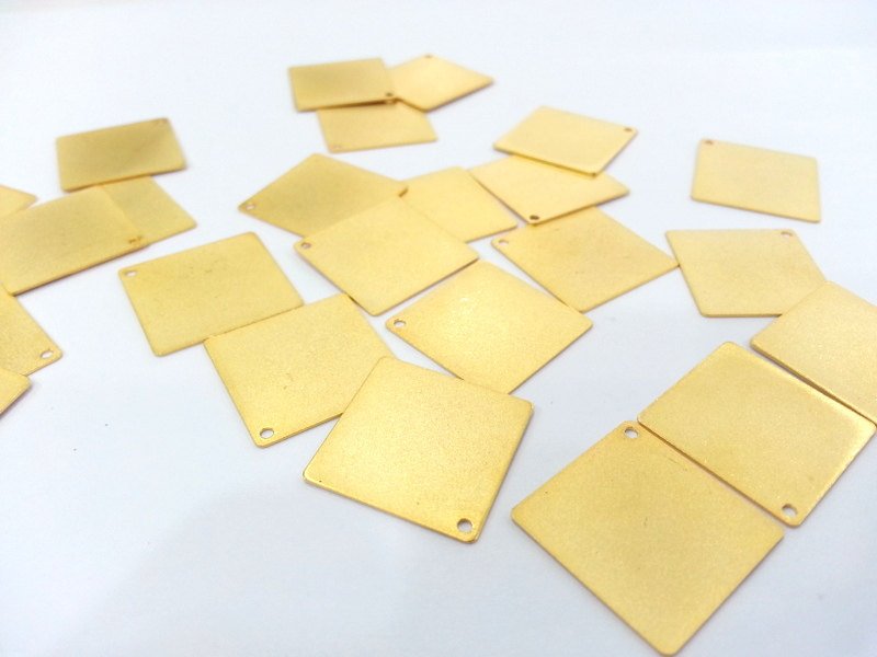 4 Pcs (20 mm)  Square Charms , Gold Plated Brass  G2257