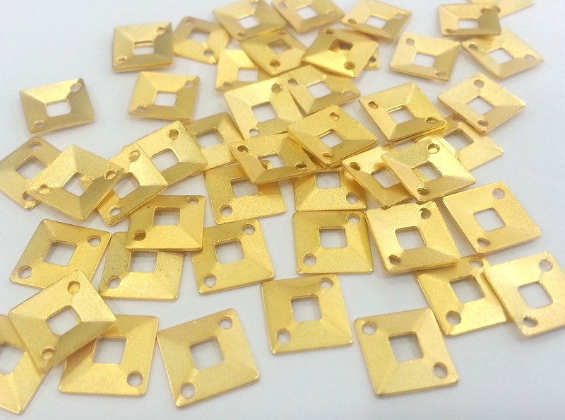 10 Pcs (10 mm) Gold Plated Brass Connector , Charms , G2290