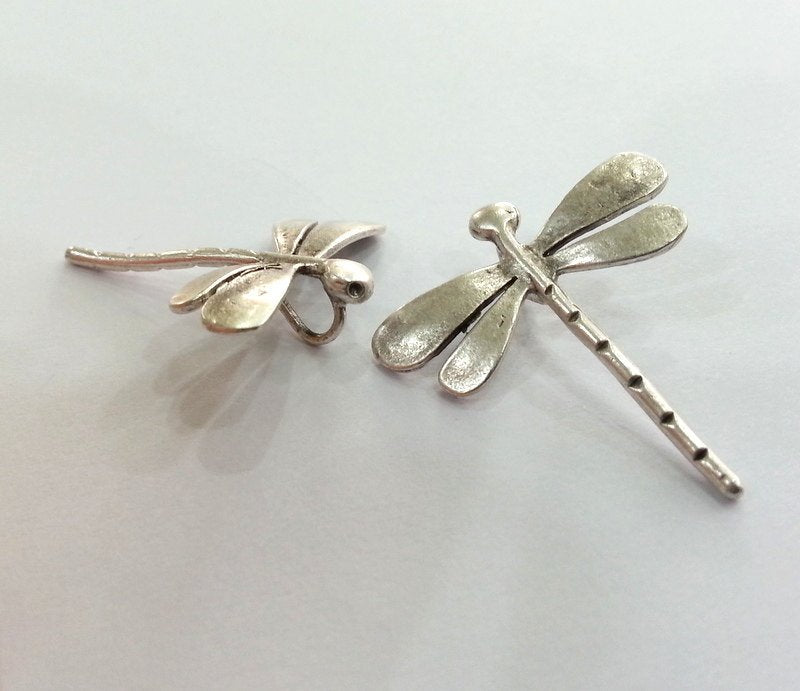 2 Silver Charms Dragonfly Charms Antique Silver Plated Brass   (28x26 mm)  G13683