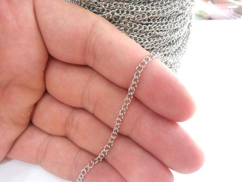 33 feet - 10 meters  of Silver Color curb chain 2x3 mm - unsoldered , G2474