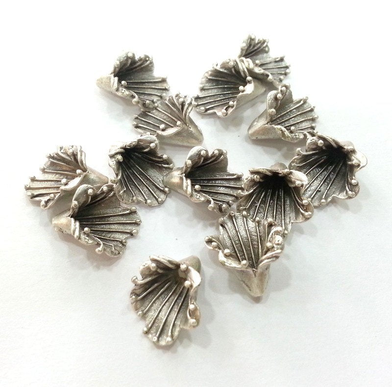 2 Silver Cones Antique Silver Plated Brass  , Findings 2 Pcs (16x12 mm) G9460