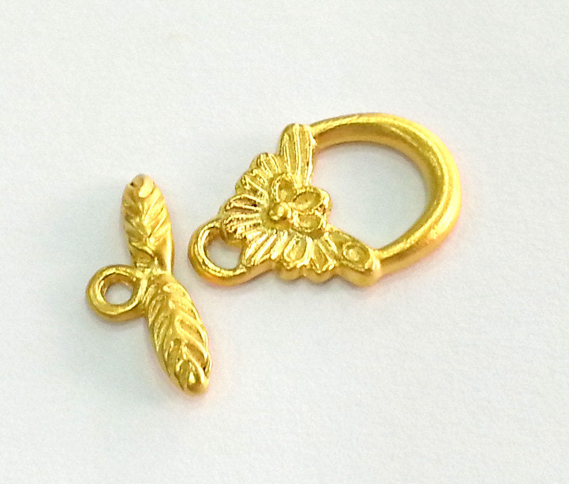 4 Gold Toggle Clasp Gold Plated Findings 4 sets  (18x12 and 15x3 mm) G2750