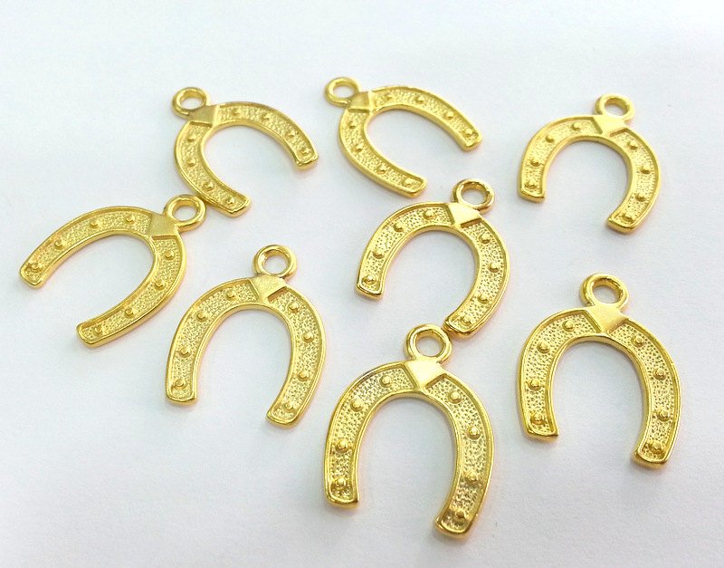 4 Horseshoe Charms Gold Plated Charms (24x18 mm)   G2726