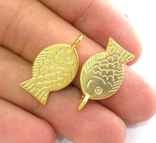2 pcs (25x15 mm)  Fish Charms , Gold Plated Metal G2796