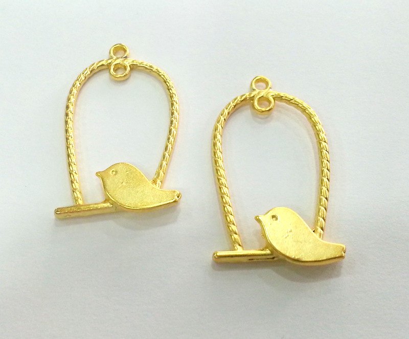 4 Bird Charms Gold Plated Bird Charms (32x19 mm)    G2780