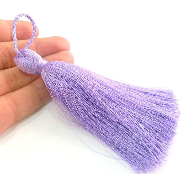 Lilac Tassel ,   Large Thick  113 mm - 4.4 inches   G2826