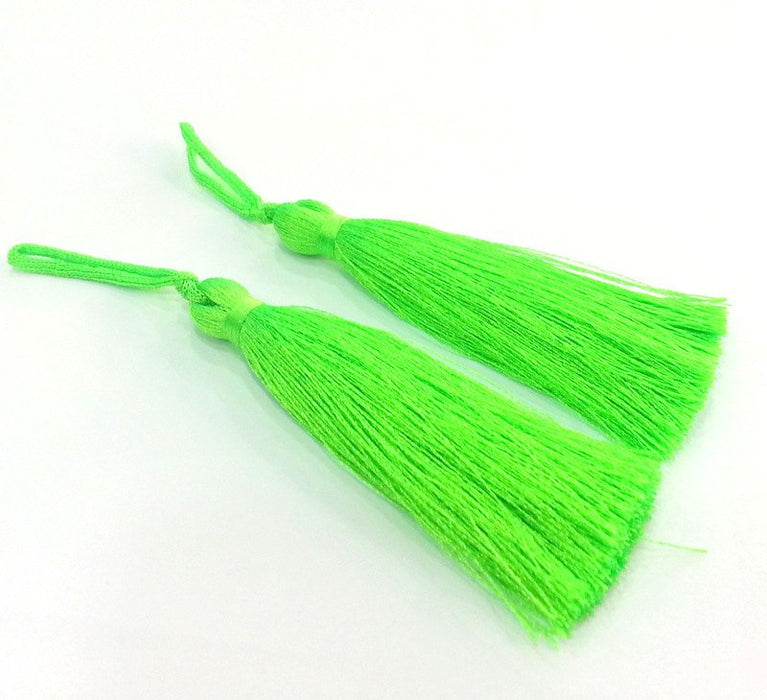 2 pcs (78 mm - 3 inches)  Neon Green  Tassel    G12662