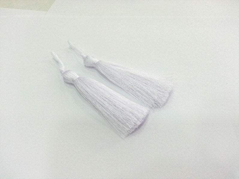 2 Thread Tassel Snow White (78 mm - 3 inches)   ,   G9606