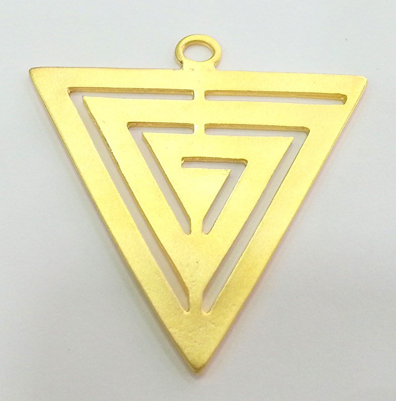 Gold Pendant Triangle Pendants , Gold Plated Metal 60x55 mm    G2901