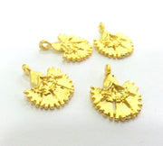 2 Flower Charms Gold Plated Brass (20x15 mm)  G17683