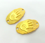 2 Hand Charms Connector Matt Gold Charm  (33x19 mm)  G2933