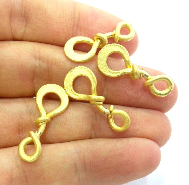 4 pcs (18x13 mm)  Knot Charms , Gold Plated Brass G3015