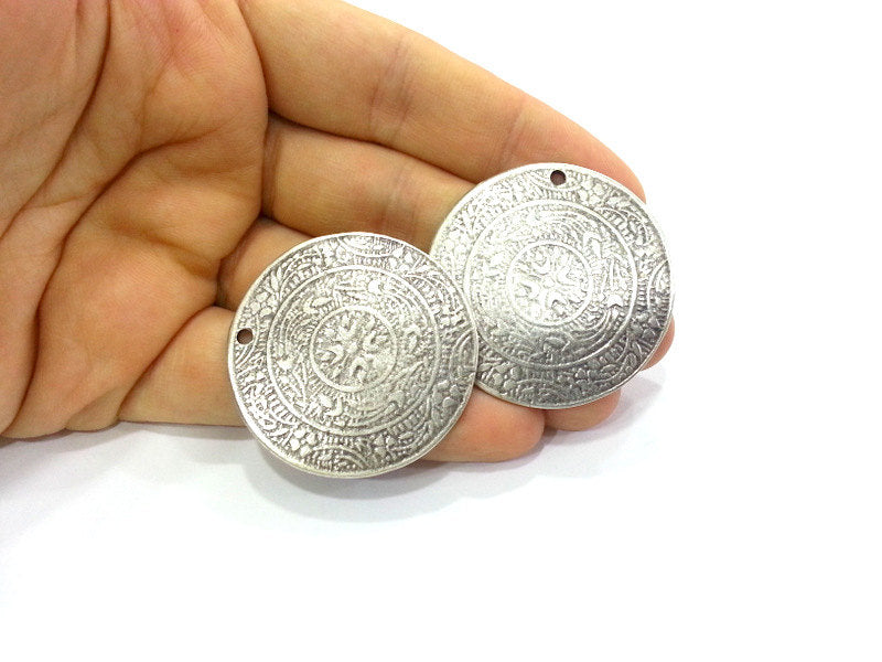 2 Silver Medallion Pendants  Silver Plated Pendant (38 mm)  G3019