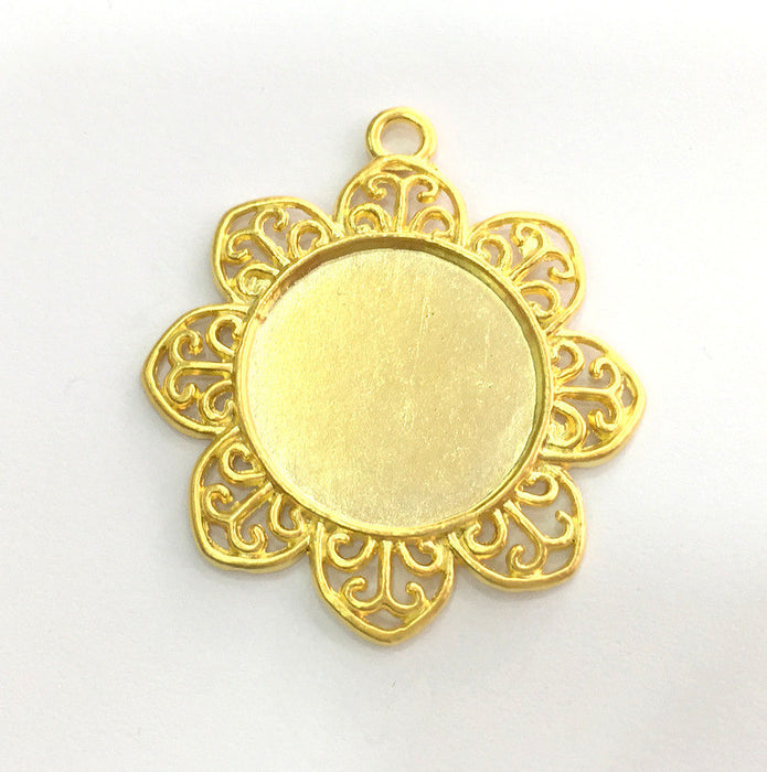 Flower Pendant Blank Gold Plated Blank , Mountings , Findings  (25 mm blank) 40 mm  G3169