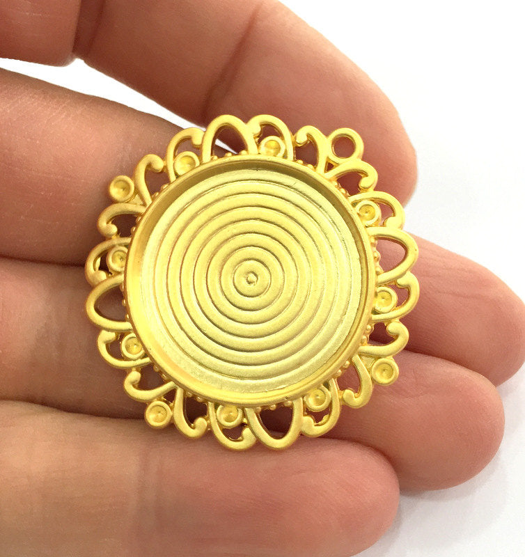 38 mm (25 mm blank)  Gold Plated Metal Blank , Mountings , Findings  G3167