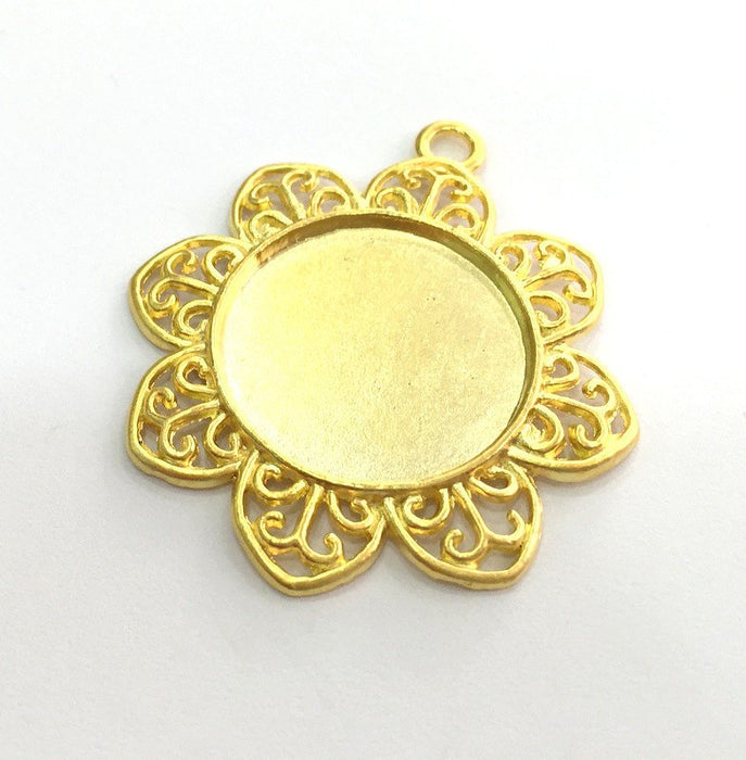 Flower Pendant Blank Gold Plated Blank , Mountings , Findings  (25 mm blank) 40 mm  G3169