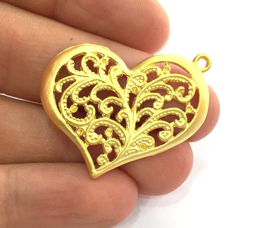 1 Pc (38x30 mm)  Heart Pendant , Gold Plated Metal G3190