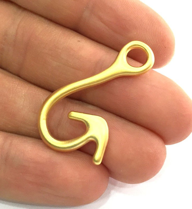 Hook Charms, Gold Plated Metal  (36x22 mm)  G3195