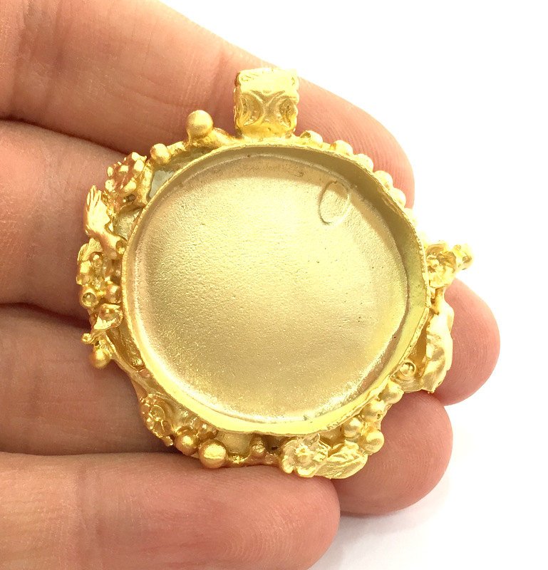 Gold Pendant Blank Base Setting Necklace Blank Mountings Gold Plated Brass 46x44mm (30mm blank) G3374