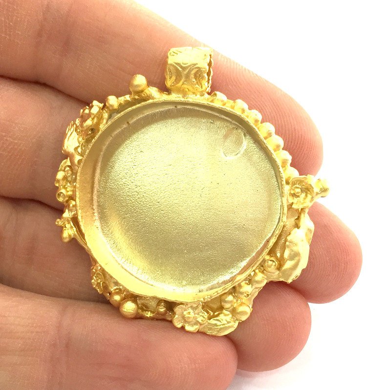 Gold Pendant Blank Base Setting Necklace Blank Mountings Gold Plated Brass 46x44mm (30mm blank) G3374