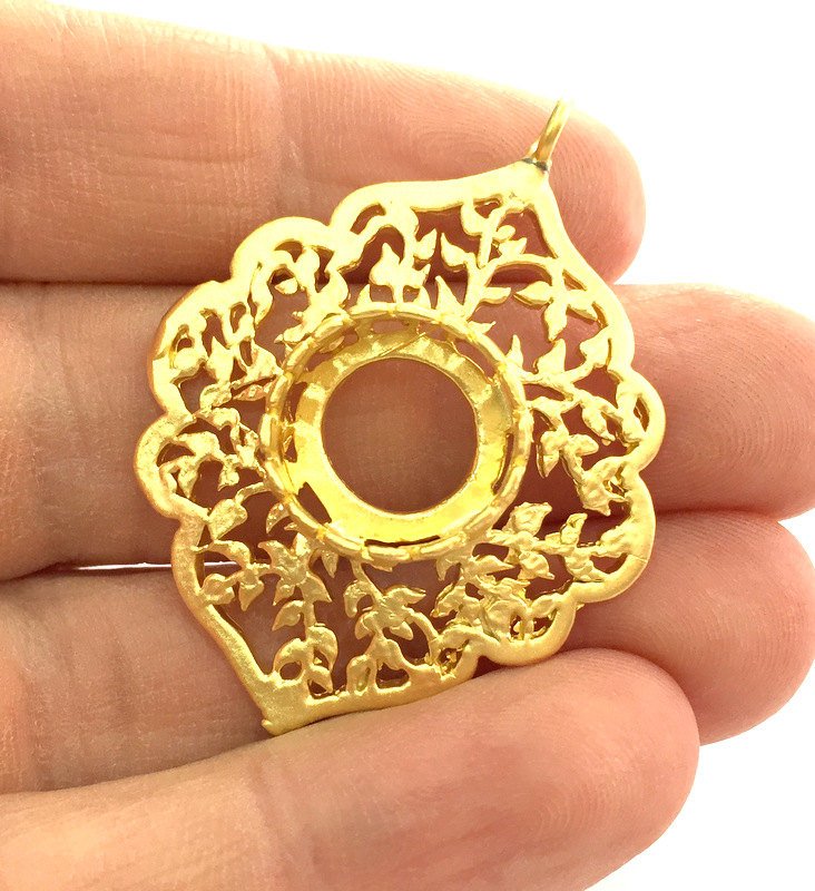 Gold Plated Brass Mountings ,  Blank 45x34mm (14mm blank) G3385