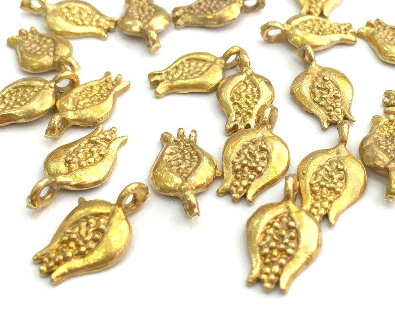 10 Raw Brass Flower Charms 15x8 mm G3398