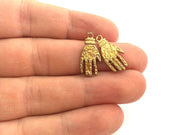 2 Raw Brass Hand Charms 20x10 mm G3401