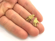 2 Raw Brass Hand Charms 20x10 mm G3401