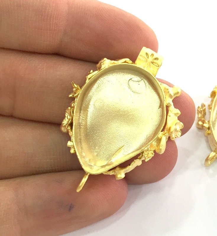 Gold Plated Brass Mountings ,  Blanks  43x30 mm (28x20 mm blank) G3442