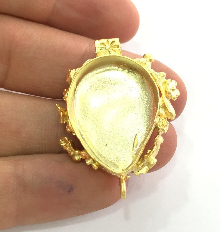 Gold Plated Brass Mountings ,  Blanks  43x30 mm (28x20 mm blank) G3442