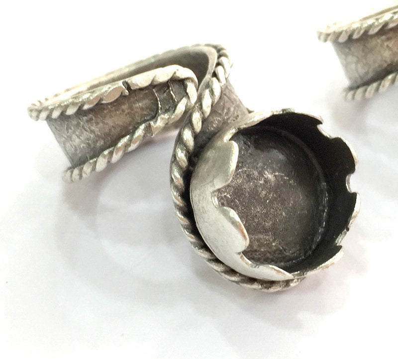 Adjustable Ring Blank (14mm Blank) , Antique Silver Plated Brass G3495