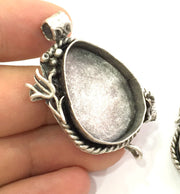Antique Silver Plated Brass  Mountings , Blanks 49x30 mm (30x22 mm blank) G3563
