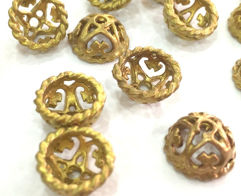 4 Raw Brass Caps Findings 10x5mm G3592