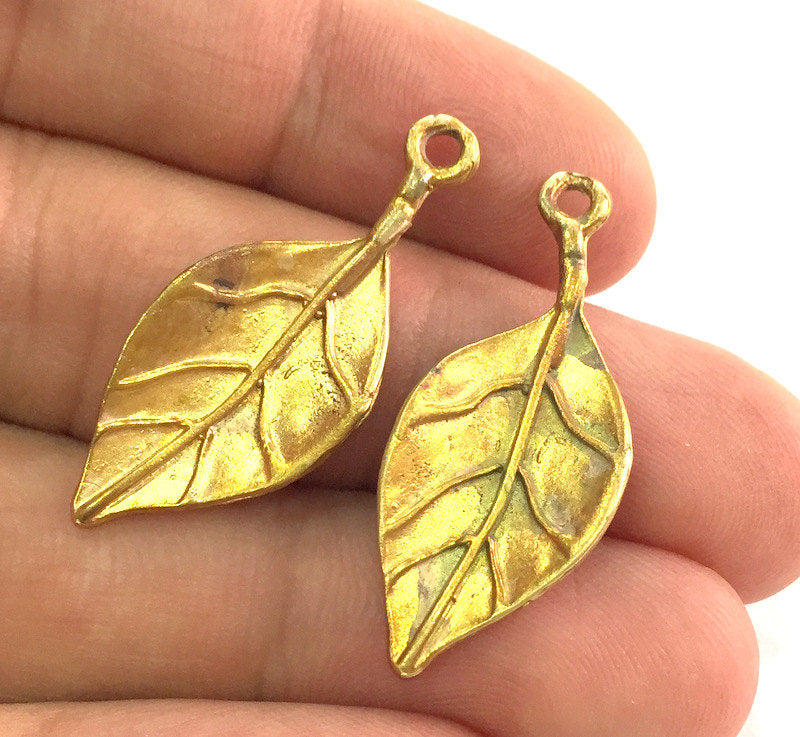 2 Raw Brass Flower Charms 35x15 mm G3594